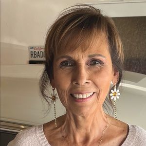 Caparros 2 1/2” heel